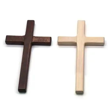 2 елемента Дървени Кръстове ръчно изработени, Разпъването на кръст на Исус Христос, Накити, Религиозен чар, производство на окачването 85AD