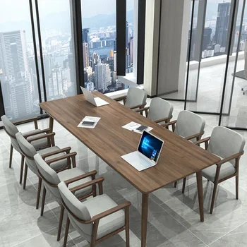 Голяма маса за срещи, дългата маса, изчистен модерен офис маса, работна маса, маса за преговори и комбинация от стола