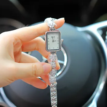 Дамски часовник в стила на показалеца, на набор от диаманти, правоъгълни кварцов водоустойчив елегантен ръчен часовник за съпруга, подарък за Коледа 5880