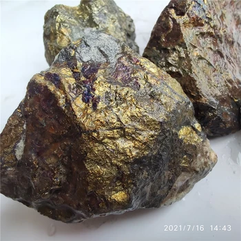 Натурален CuFeS2 Медна руда Халькопирит Минерал, съдържащ следи от Злато Сребърна руда Камък Учебни Проби Експериментални