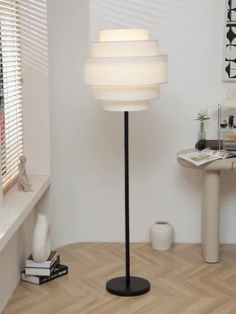 Под лампа Xl за всекидневната, разтегателен за кабинет, персонални ратанови Ретро вертикална настолна лампа