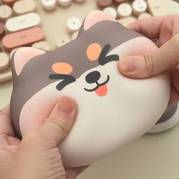 Поставка за китките на Kawaii Клавиатура Подложка за мишка Сладко Куче Комплект подложки за мишки Memory Foam за офис таблети Gamer Игри Аксесоар